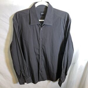 Hugo Boss Dress Shirt Men’s Size XL Gray Striped Button Up Long Sleeve Formal